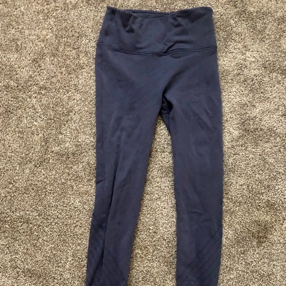 Lululemon Enlighten Tights - Picture 4 of 6